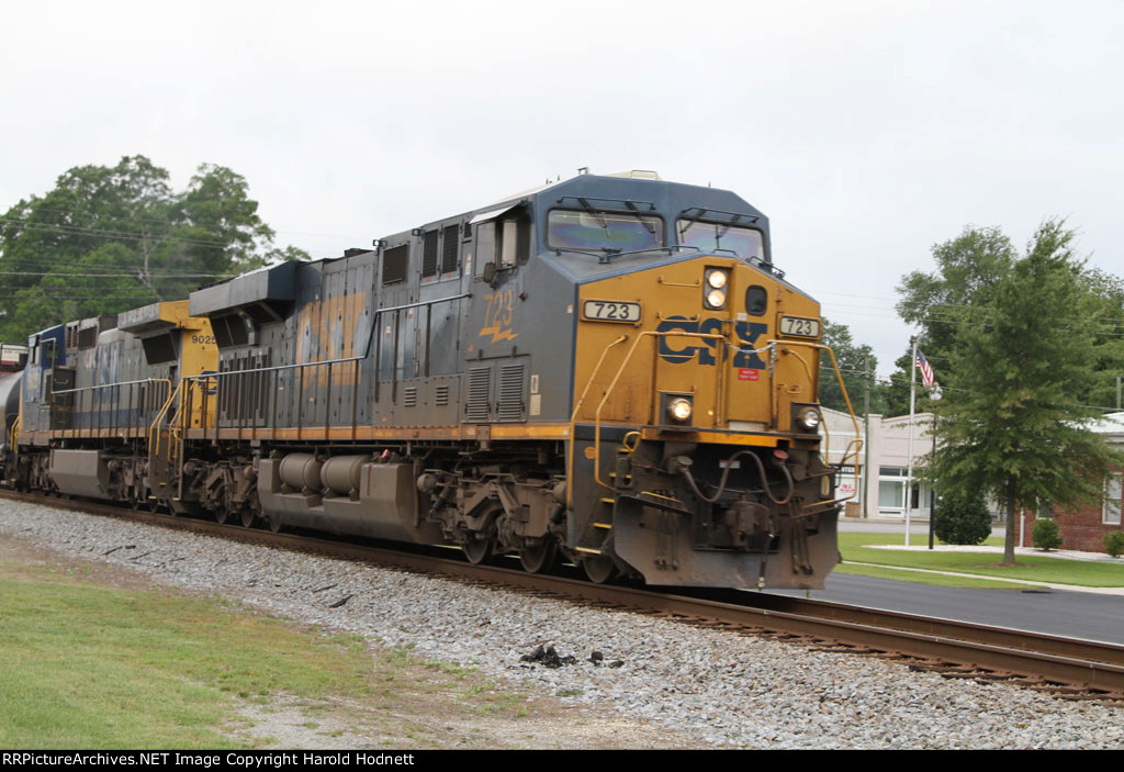 CSX 723